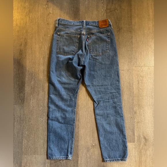 Levi’s 501 Skinny Jeans - Picture 2 of 9